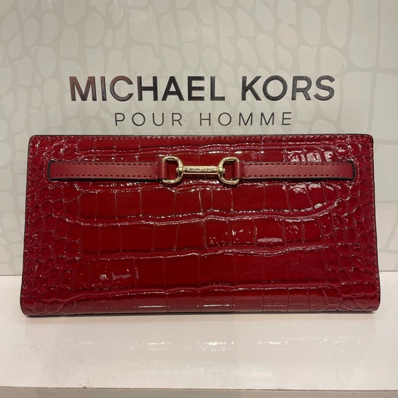 MICHAEL KORS Carson Large Snap Crocodile Embossed Bifold Wallet
Cherry 
NWT - Picture 5 of 16